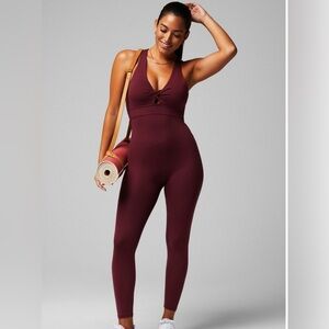 NWOT Fabletics Oasis Twist Front 7/8 Jumpsuit Onesie Bodysuit Pink S